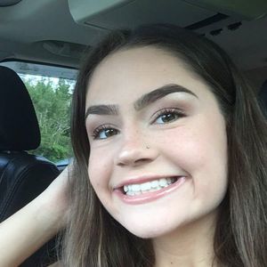 Meet your Posher, Sabrina